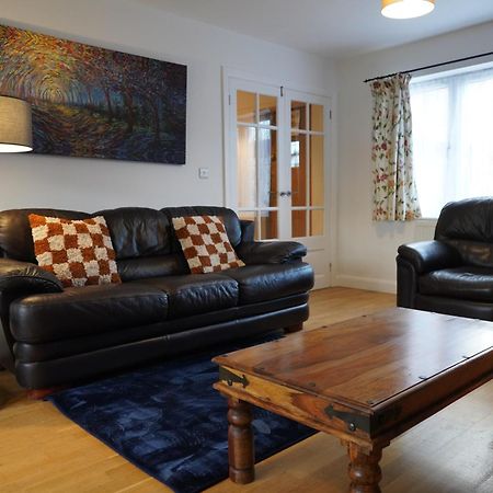 8 Double Beds In A 5 Bedroom House, Pets Welcome Epworth Exterior foto