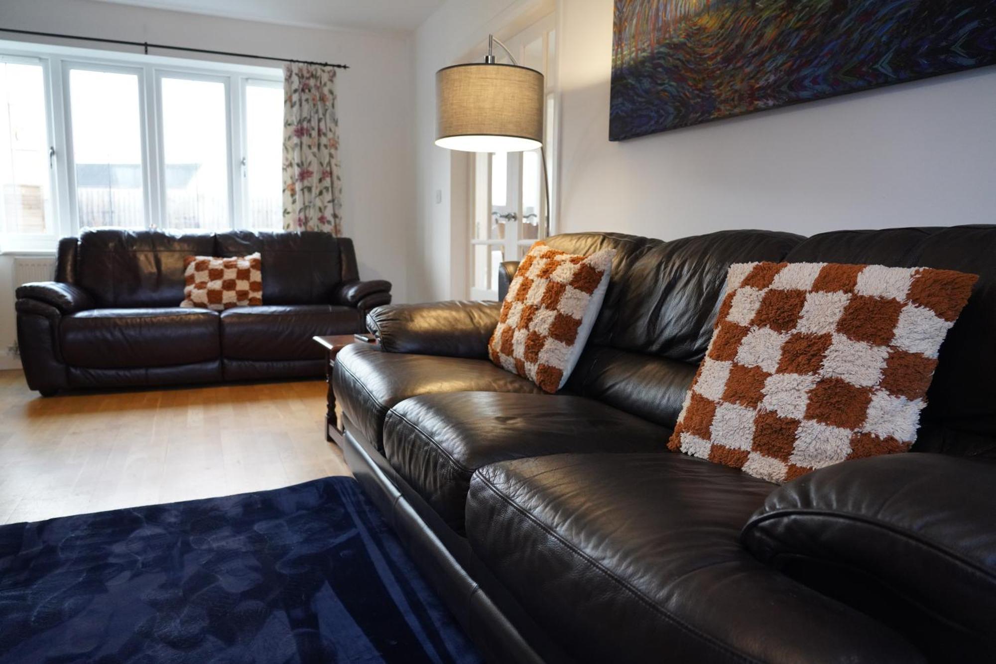 8 Double Beds In A 5 Bedroom House, Pets Welcome Epworth Exterior foto